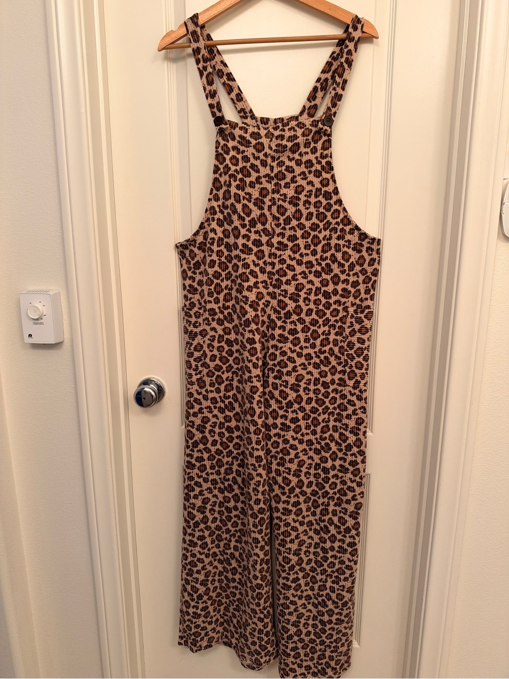 7th Ray Luna Leopard Wide Leg Overall Jumpsuit Ribbed Knit Pockets M/L